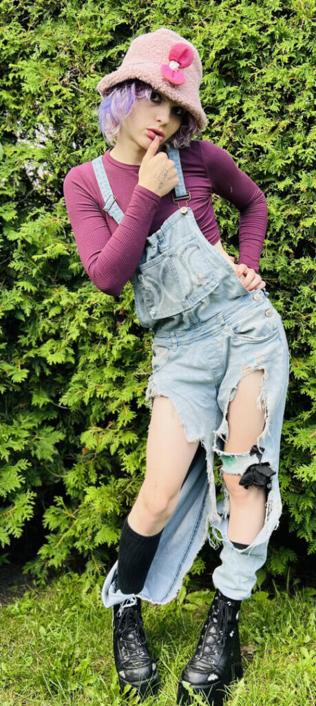 Trans – Patreon – OnlyFans – Cam Girls – MamaShroomz – Nude Leaks