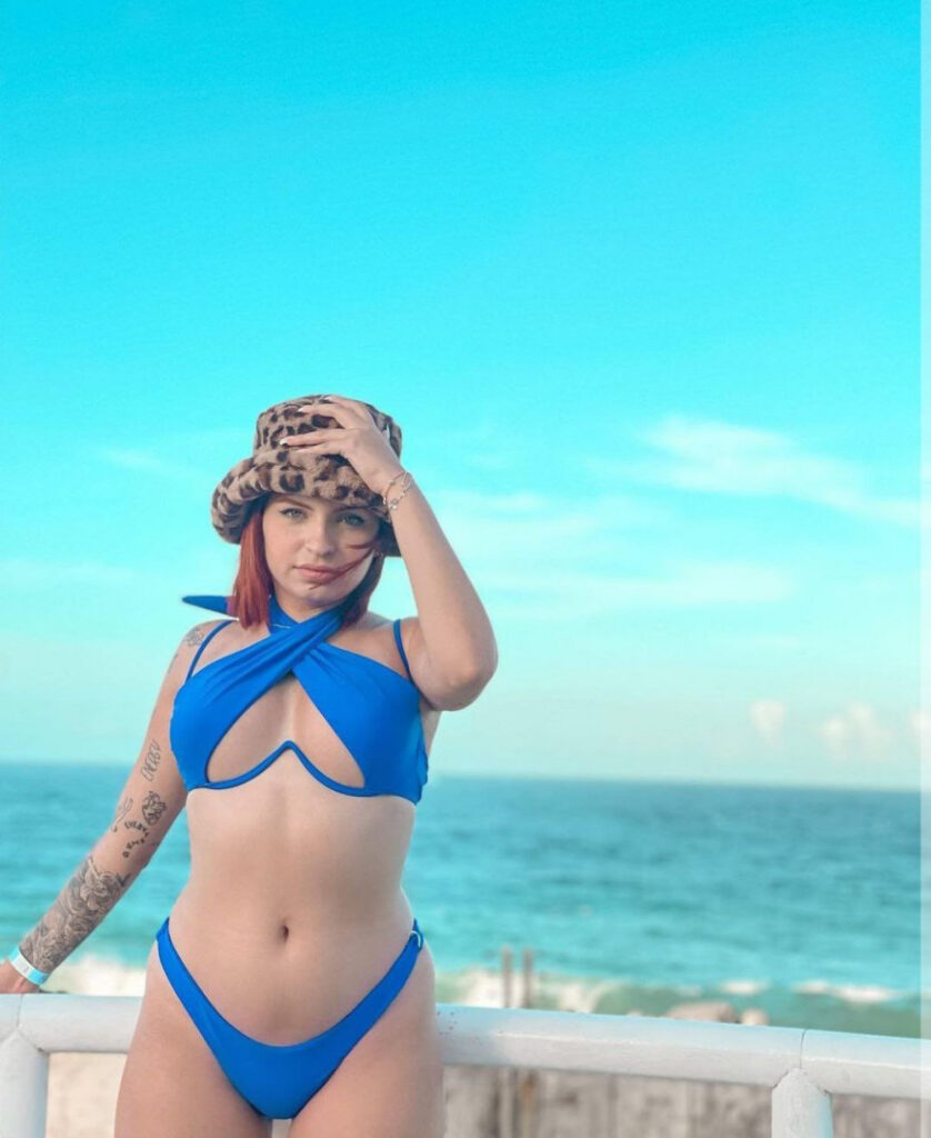 OnlyFans – Marianyyaa / Marian y YA! / Marian Corrales – Nude