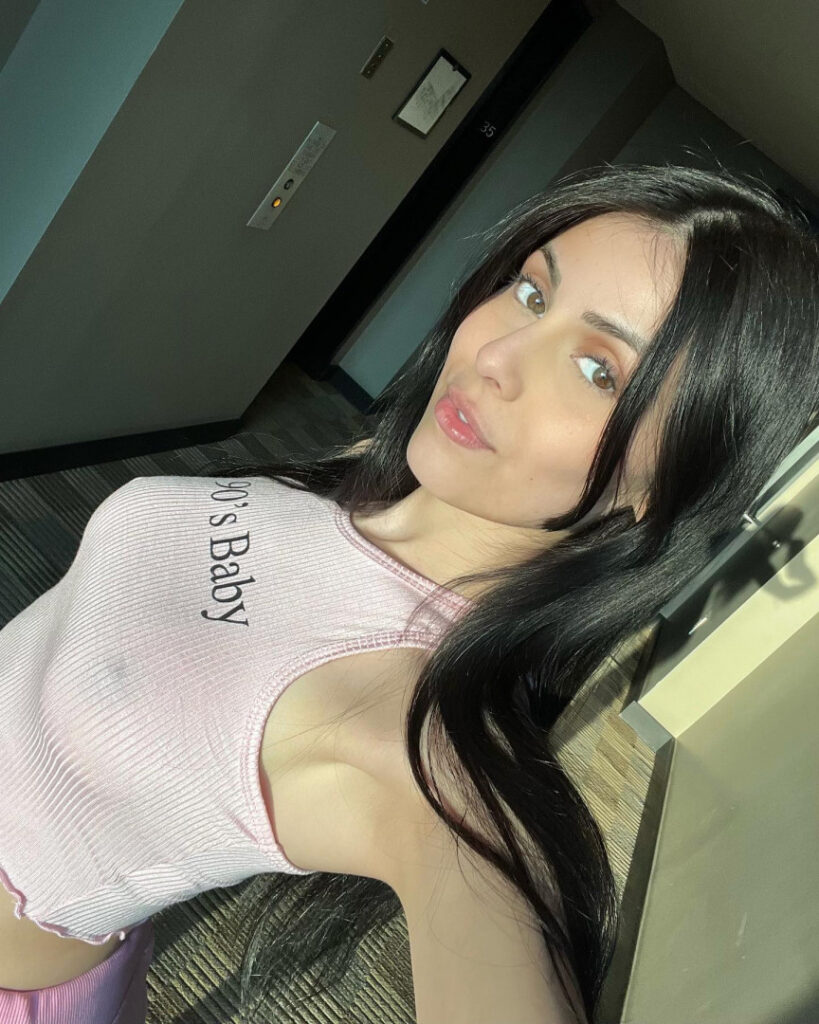 Instagram – marthacrdns, spicycar – Nude