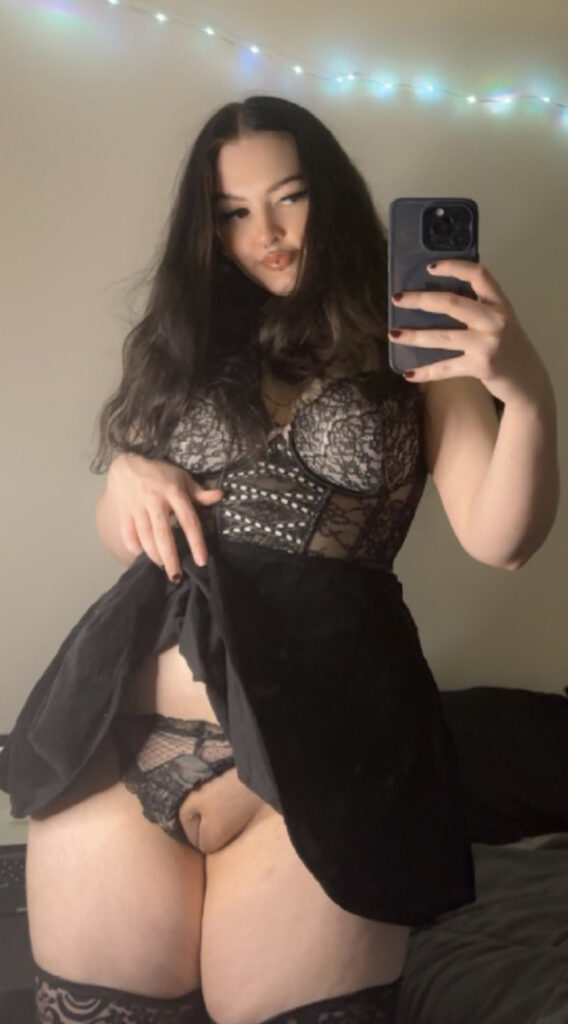 OnlyFans – ⠀X⠀ – Fansly – marz / bbyvxmp / wxnterluv – Nude Leaks