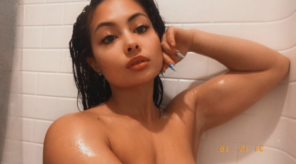 Instagram – MayaTheAmazon – Nude