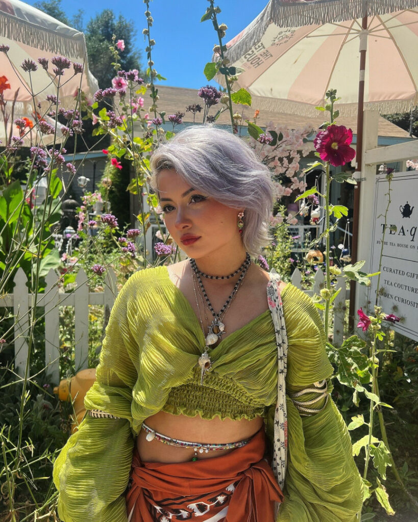 Instagram – MayaTheAmazon – Nude