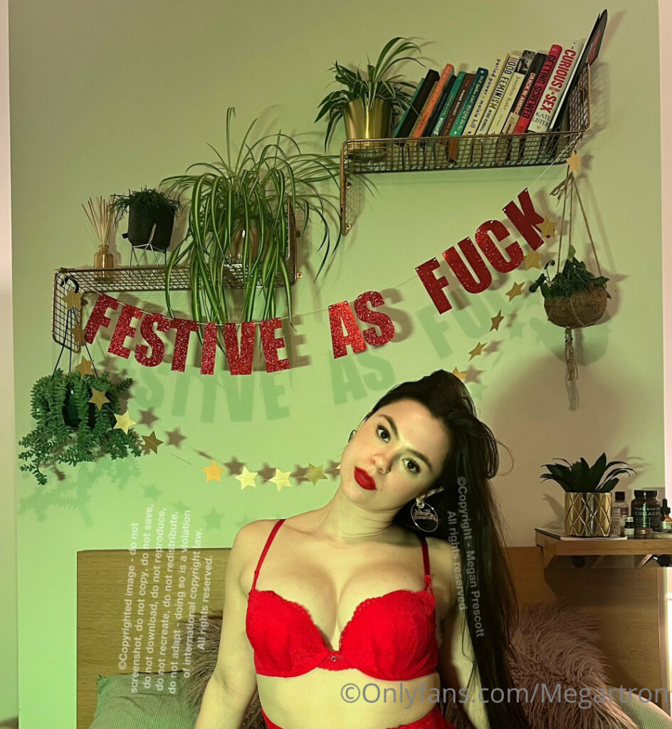 OnlyFans – Celeb – T H I C C – Megartron / Megan Prescott – former Skins actress (Katie finch) – Nude