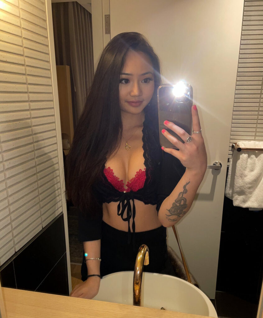 Twitch – Asian – Meowgii – Nude