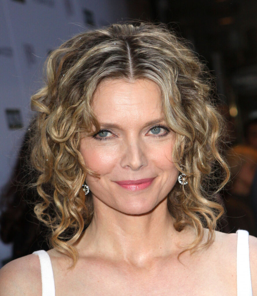 Celeb – Michelle Pfeiffer – Nude