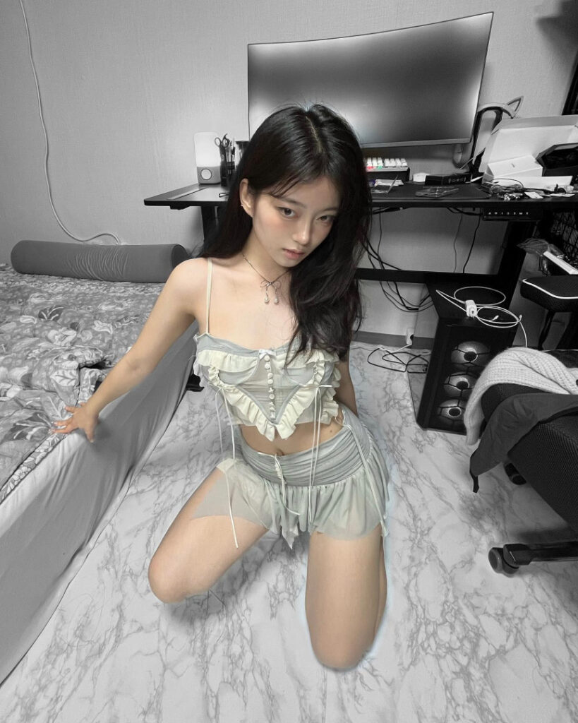 Fantrie – Asian – Korean – Mihye – Nude