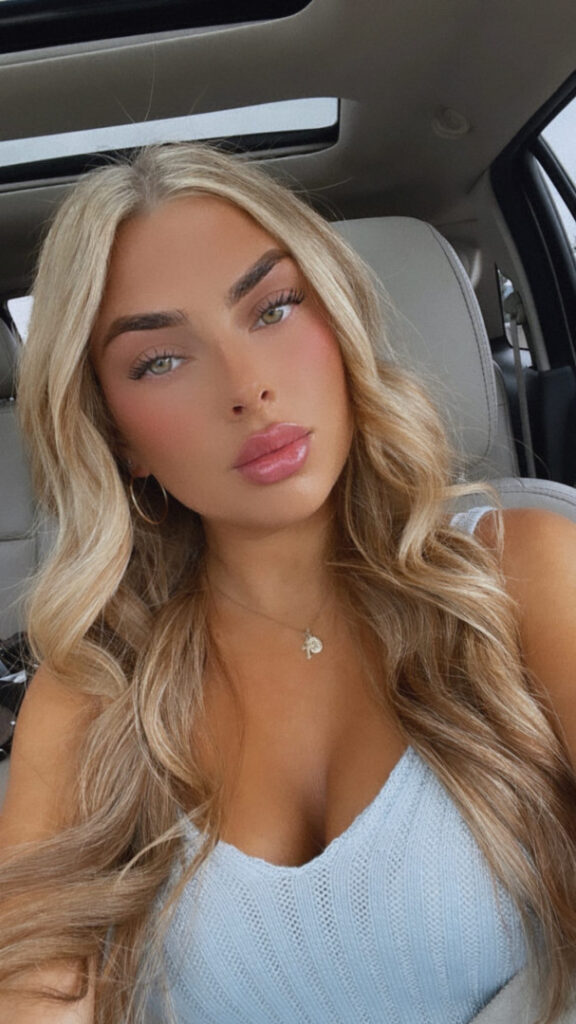 Instagram – Teen – Mikaela Ingolia – Nude