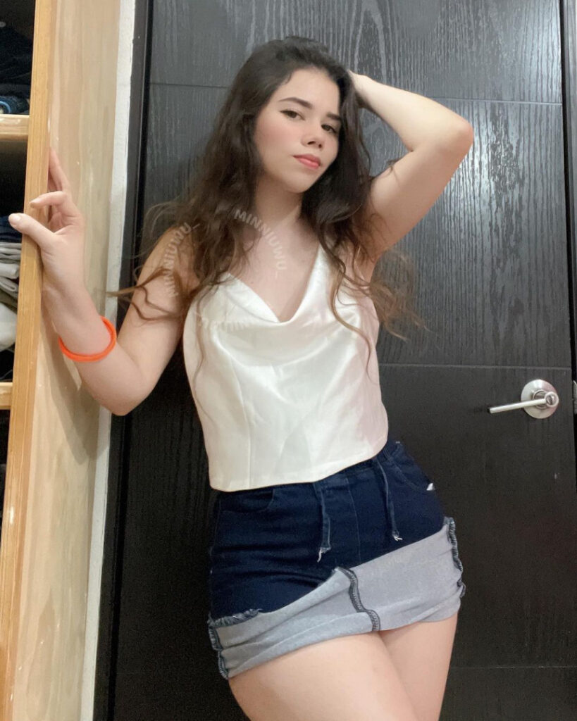 OnlyFans – TikTok – Latina – Minni Minita / Minni Uwu / Minnibaby – Nude