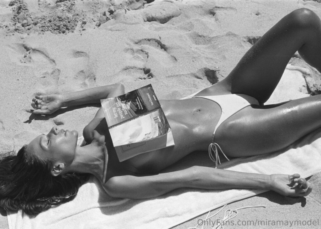 OnlyFans – Asian – Mira – Nude