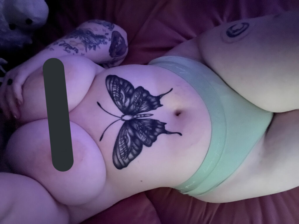 OnlyFans – TikTok – T H I C C – Mistressbatty | Bunnyrosexx – Nude