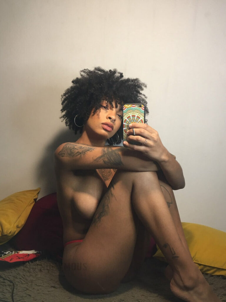 Pedido BR – CameraPrive – OnlyFans – Molive / Ludmiol – Nude Leaks