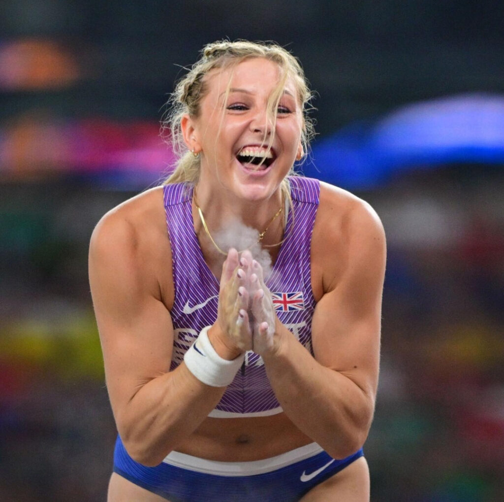 Instagram – Molly Caudery – Nude