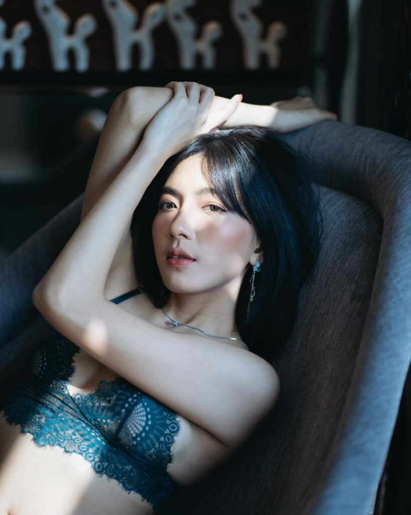 Instagram – Asian – Momozaaa – Nude