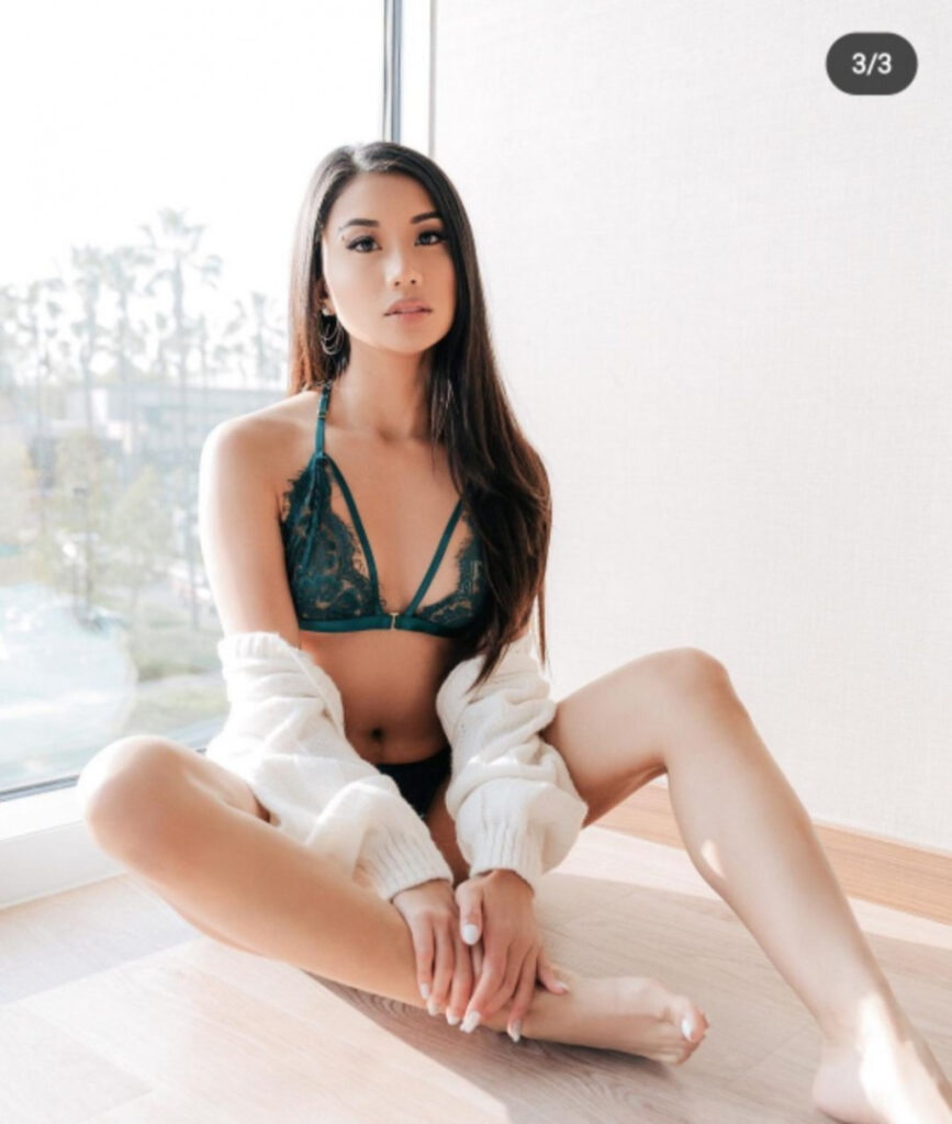 OnlyFans – Instagram – Asian – Msemkayvee / Kitsune Vee – Nude