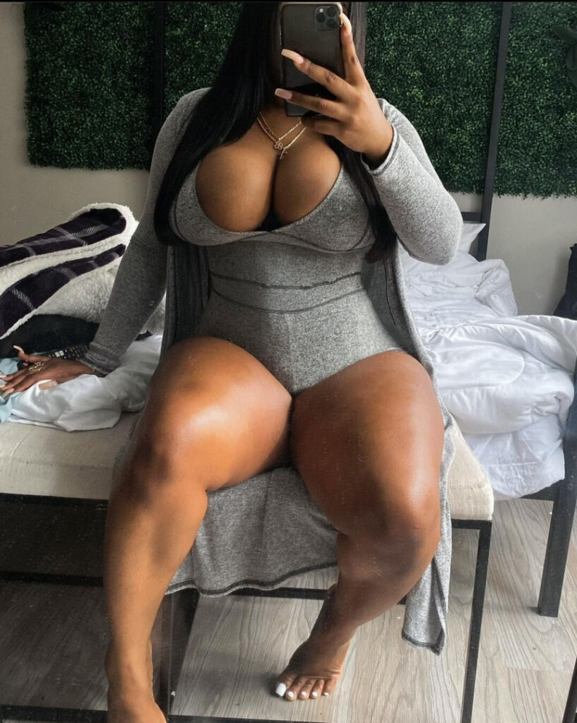 OnlyFans – BBW – Ebony – MsixElaaVip aka theunknownone – Nude