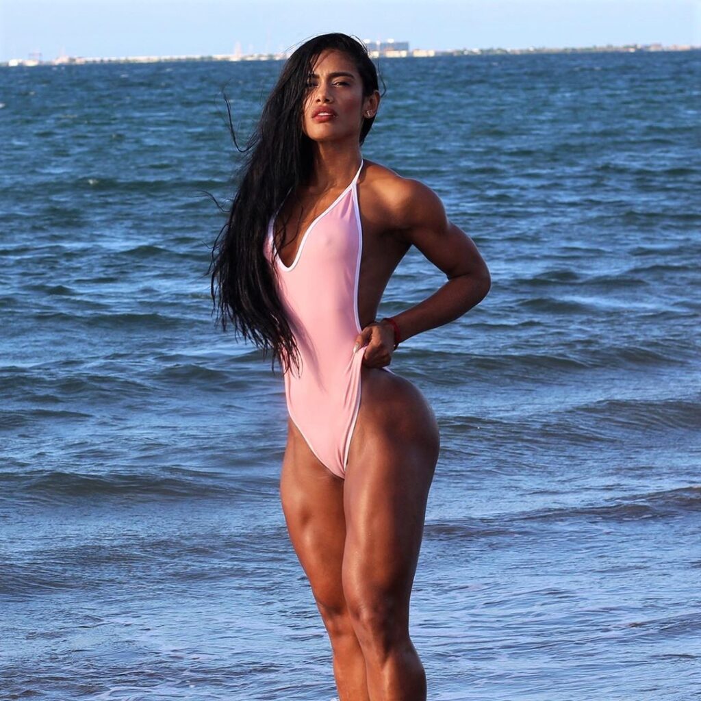 Instagram – @mulatafit / Sunny Doria Vargas – Nude
