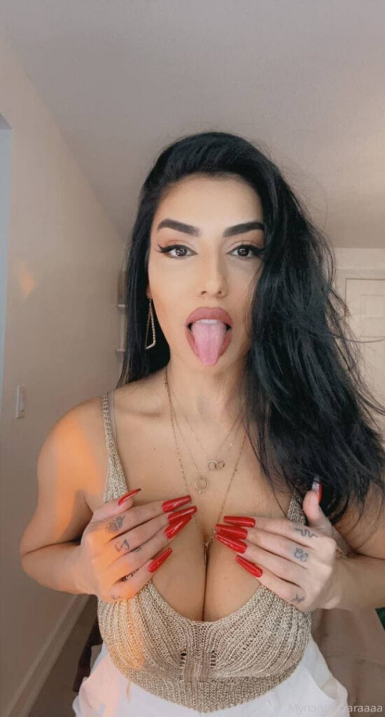 OnlyFans – TikTok – Mynameiszaraaa – Nude