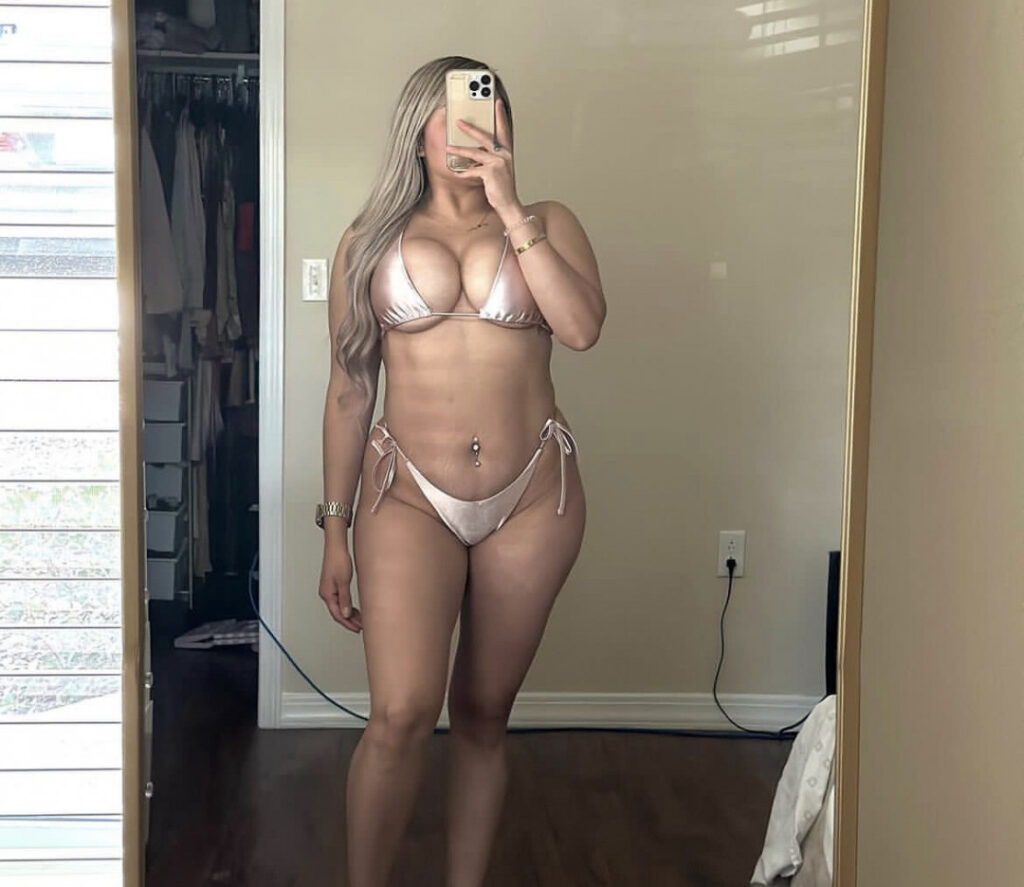 nadjavee – Nude