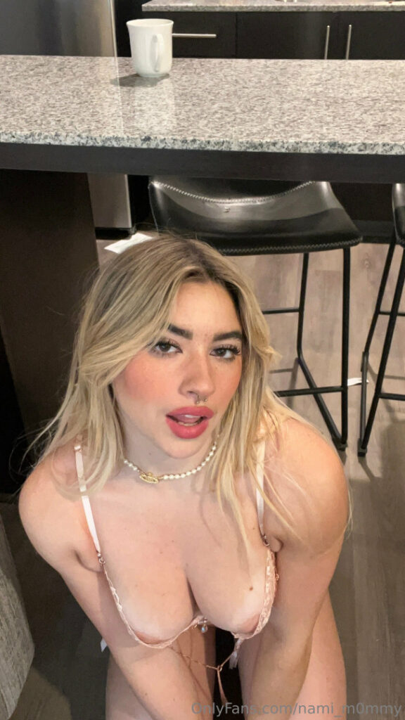 OnlyFans – nam1_mommy // Jackie Laurito – Nude