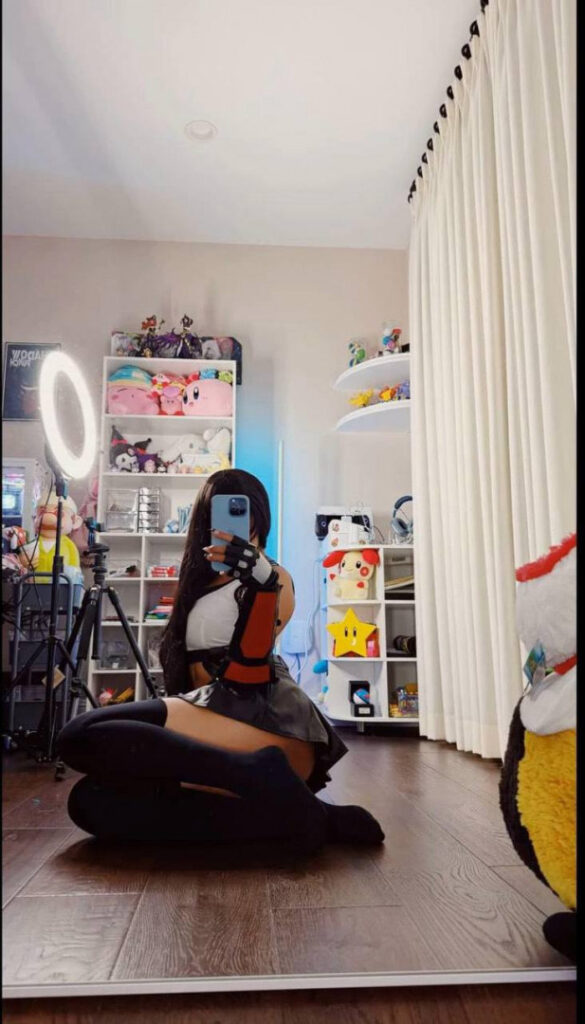 Twitch – Neekolul | neeko – Nude