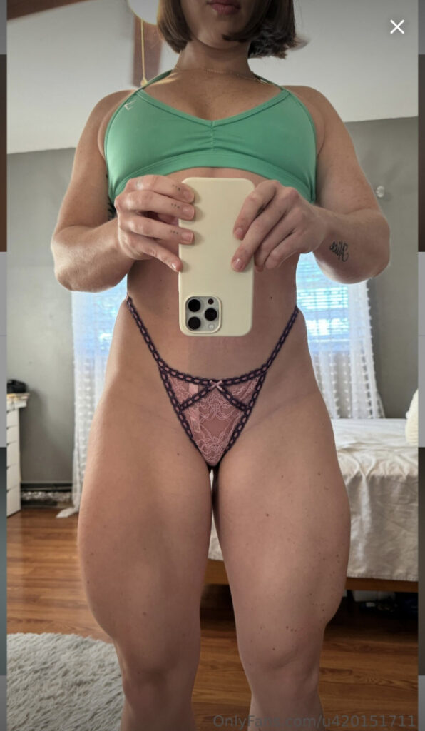OnlyFans – T H I C C – nicolecarluccii – Nude