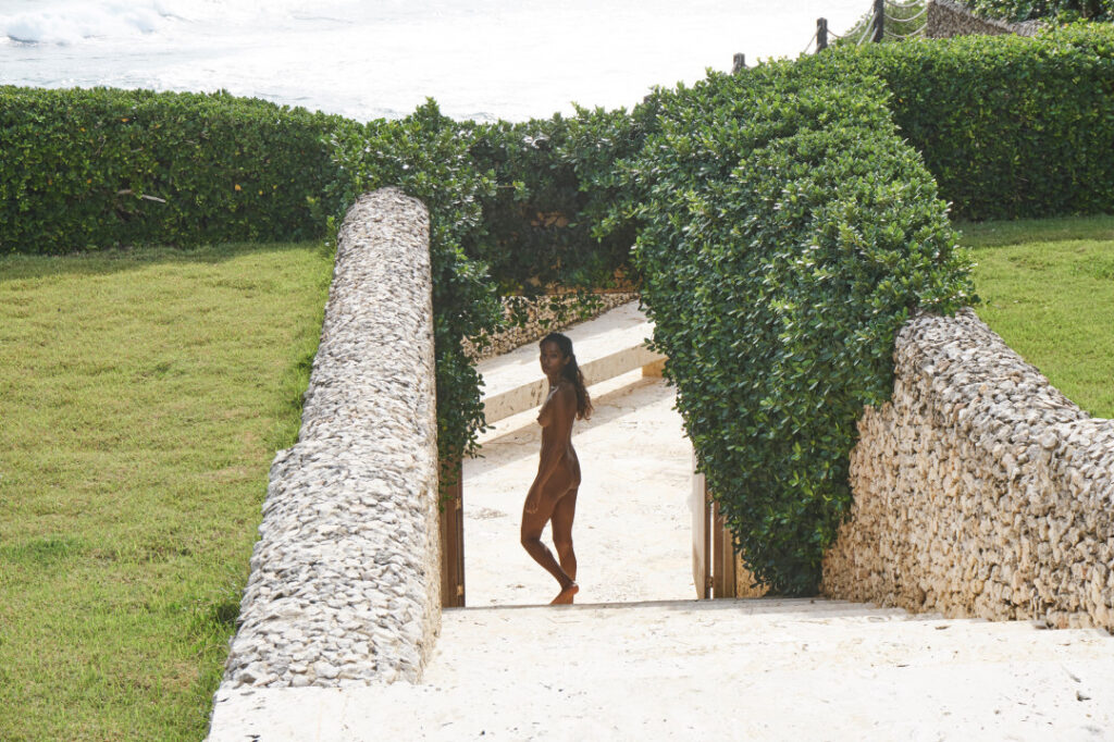 Instagram – Petite – Indian – Nidhi Sunil – Nude