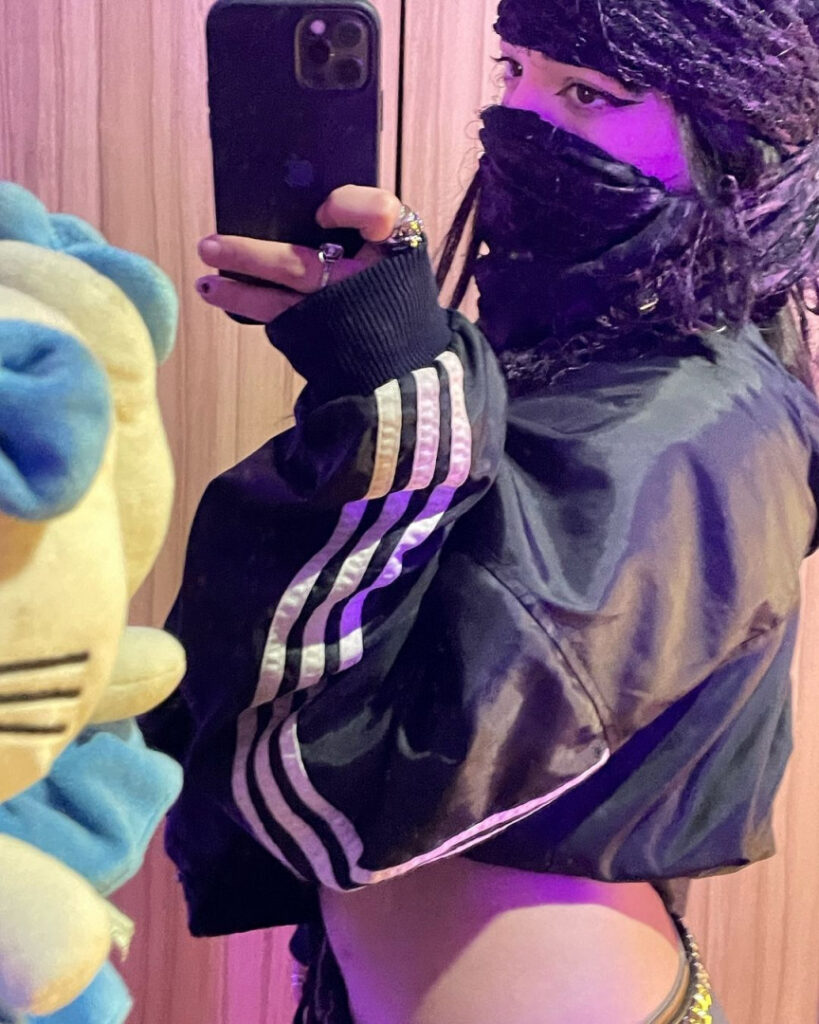 Instagram – T H I C C – Latina – niixiii._ | ddmiiixx._ – Nude