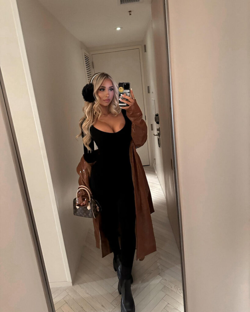 Instagram – Nikita Sullivan – Nude