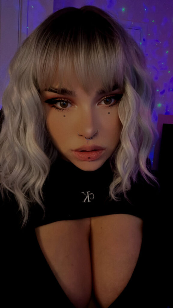 Patreon – Twitch – NYYXXII – Nude