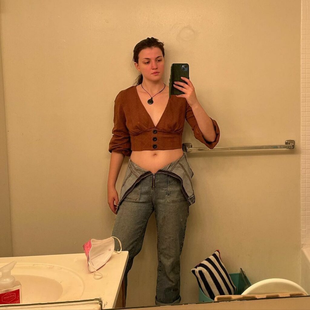 TikTok – Oddpride / Astrid Lundberg – Nude