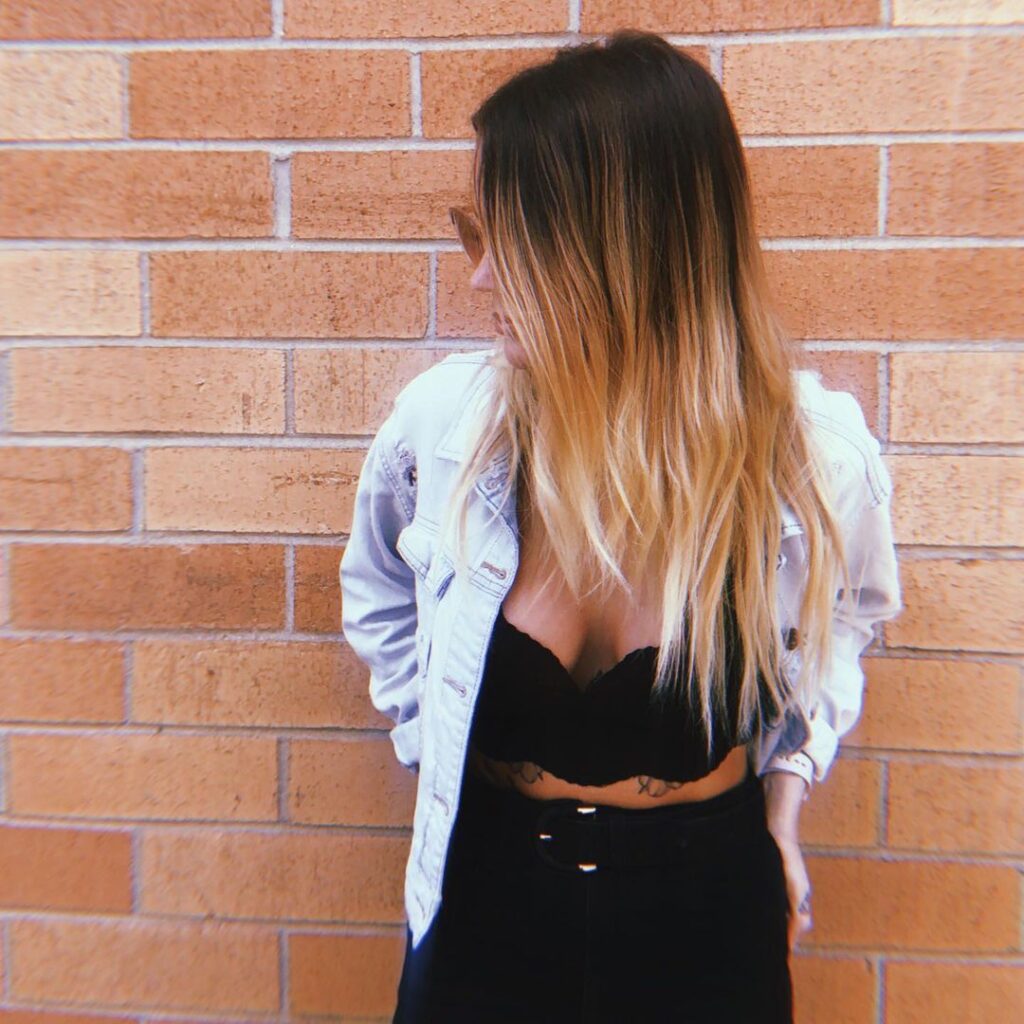 Instagram – ohioliz – Nude