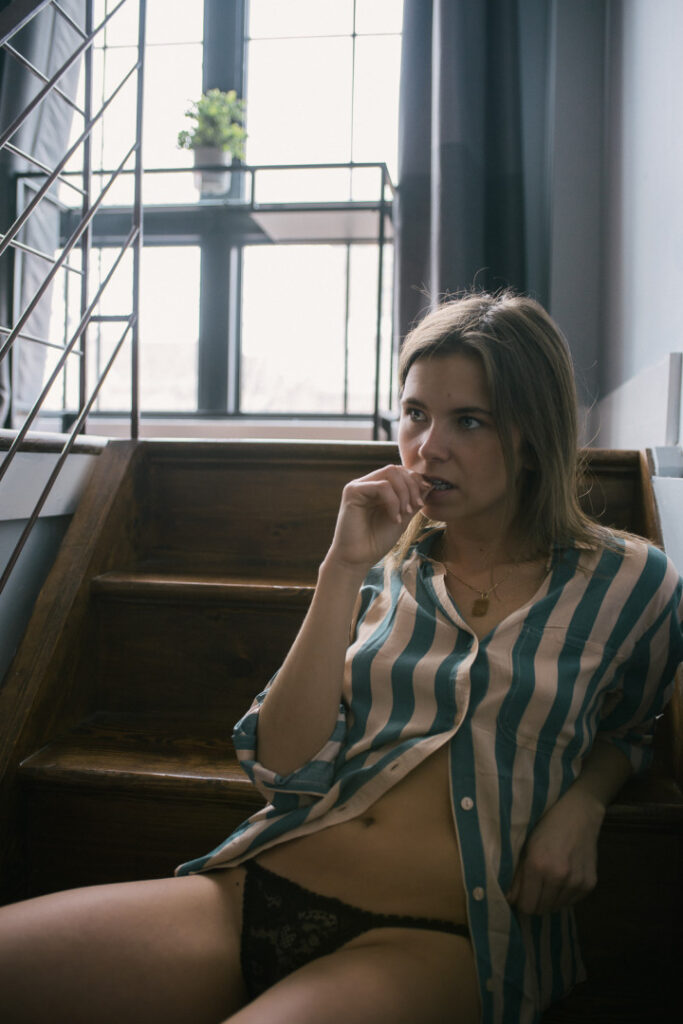 Instagram – Oliwia Pawelczak (@oliwiaorwhatever) – Nude