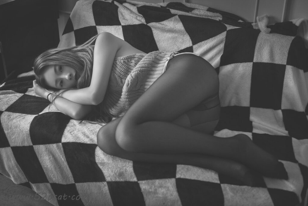 Asian – PartyCat / PDLONE / Pandora Model – Nude