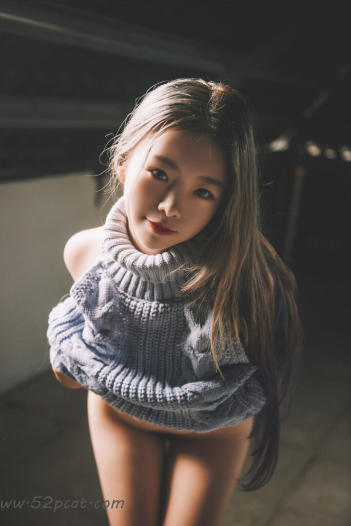 Asian – PartyCat / PDLONE / Pandora Model – Nude