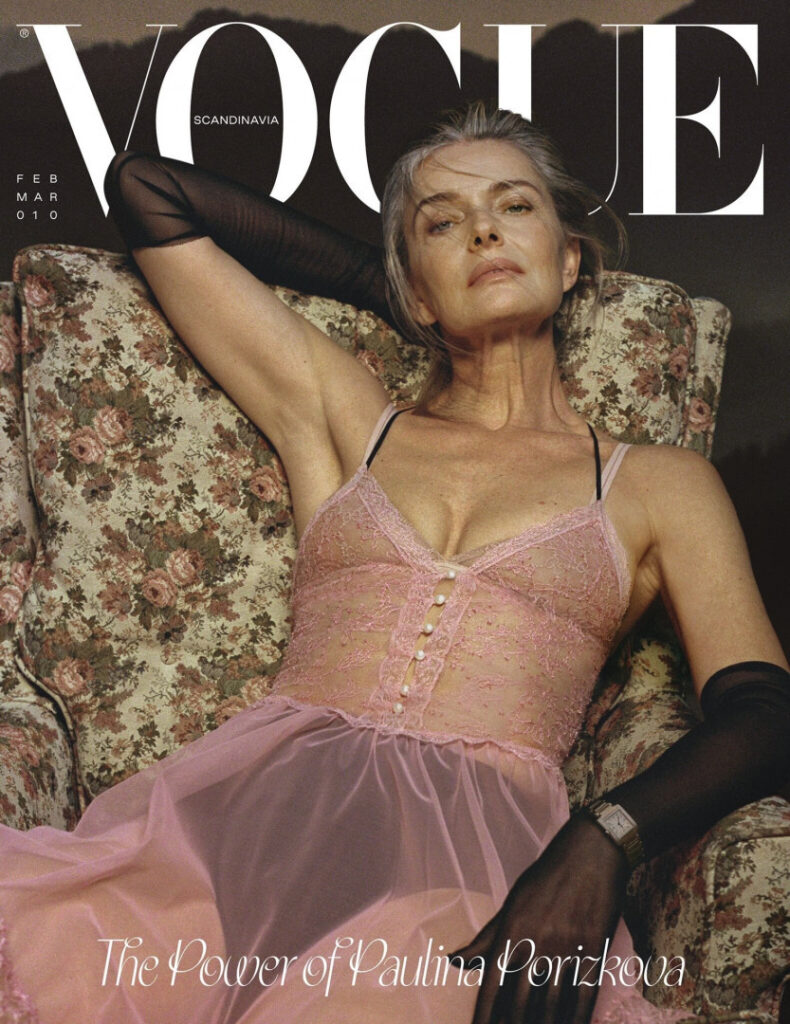 Celeb – MILF – Paulina Porizkova – Nude