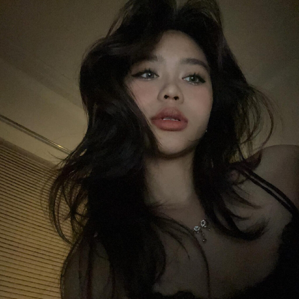 Instagram – Asian – Pb.lngtttt – Nude