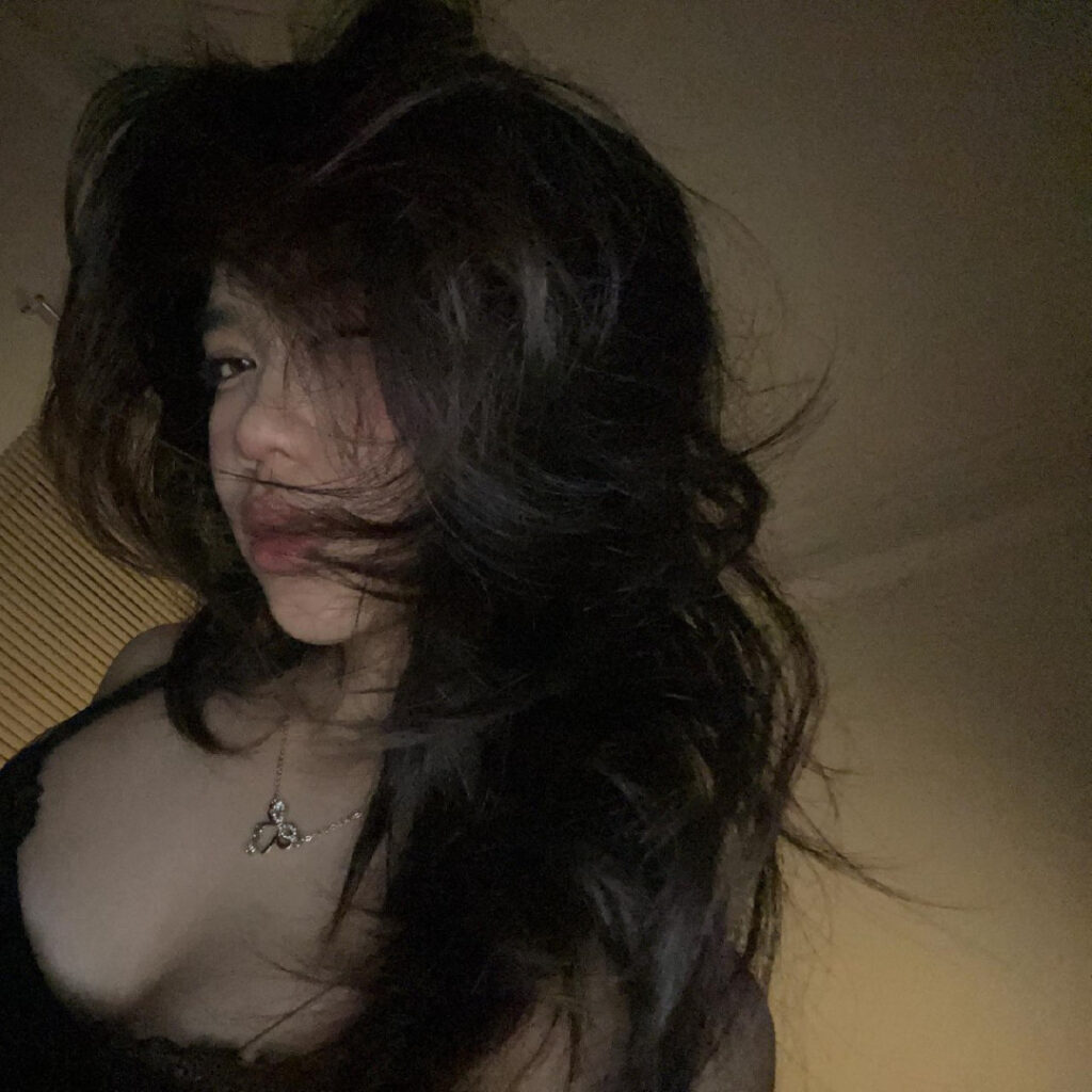 Instagram – Asian – Pb.lngtttt – Nude