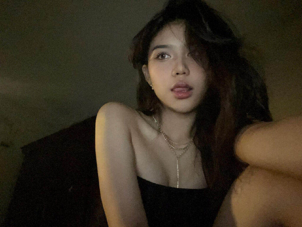 Instagram – Asian – Pb.lngtttt – Nude