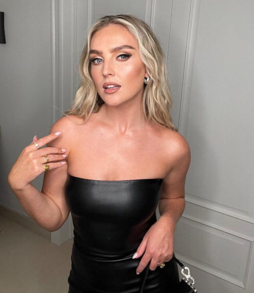 Celeb – Perrie Edwards – Nude