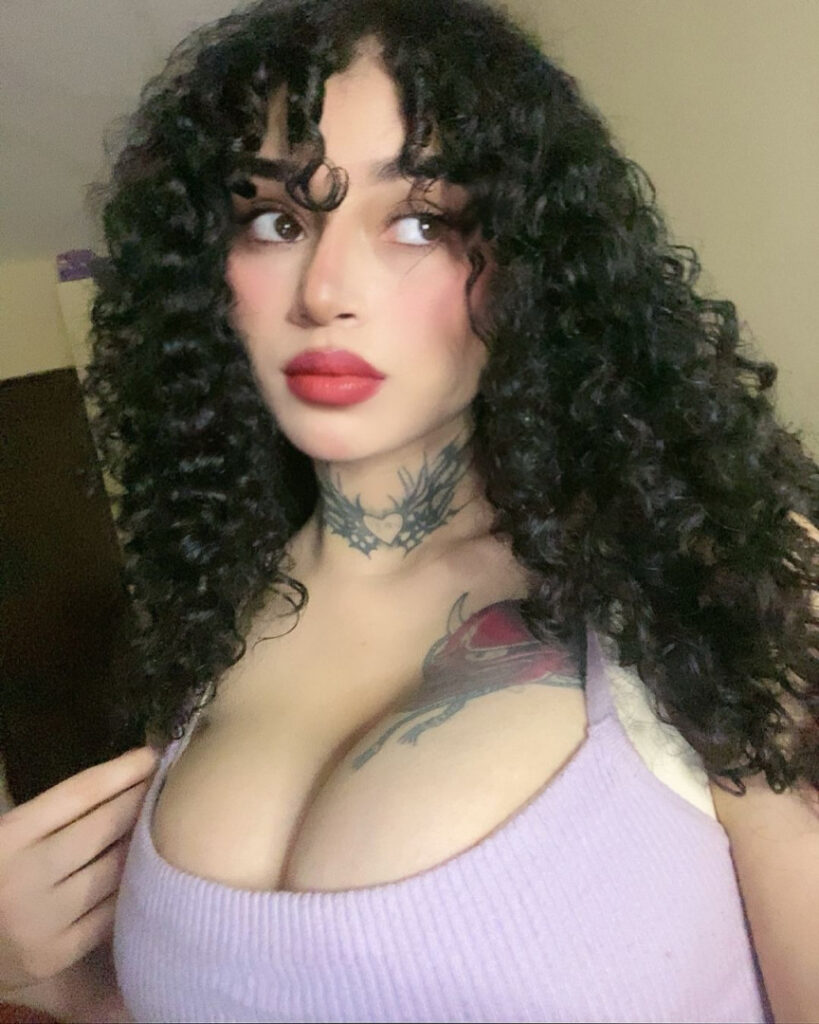 OnlyFans – Instagram – phanyebell/Dannie Bell/Phanyett/Danniet/dannieph – Nude