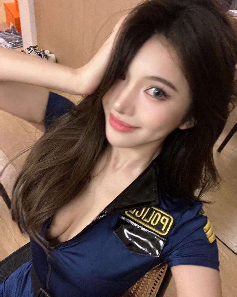 Instagram – Asian – Pickrui – Nude