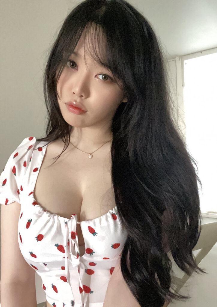 Twitch – Asian – Ploo/Plooful/Ploo3o – Nude Leaks