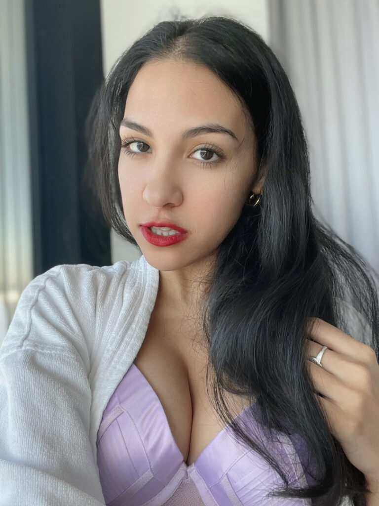 OnlyFans – Latina – Feet – princesadelilah – Nude