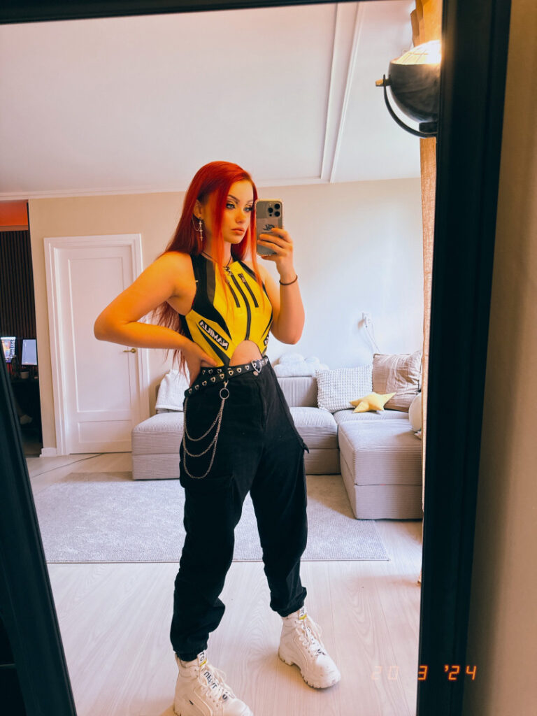 Twitch – Proxyfox / Amaliuz – Nude