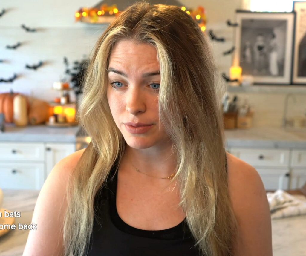 Twitch – QTCinderella – Nude