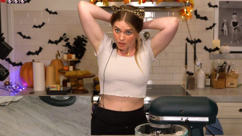 Twitch – QTCinderella – Nude