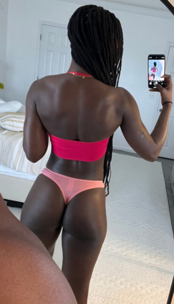 TikTok – Celeb – Ebony – Queen Aminata / amisylle – AEW – Nude