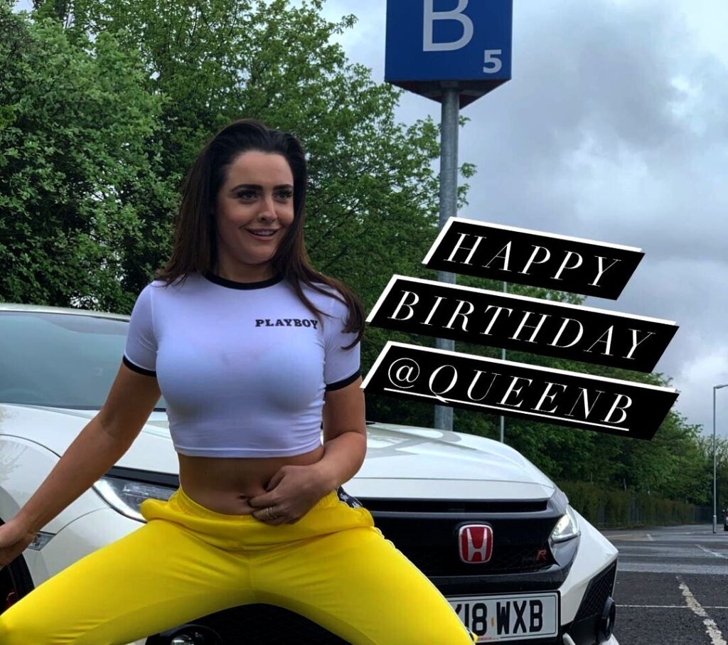 Youtube – QueenB – Becky Evans – Nude Leaks