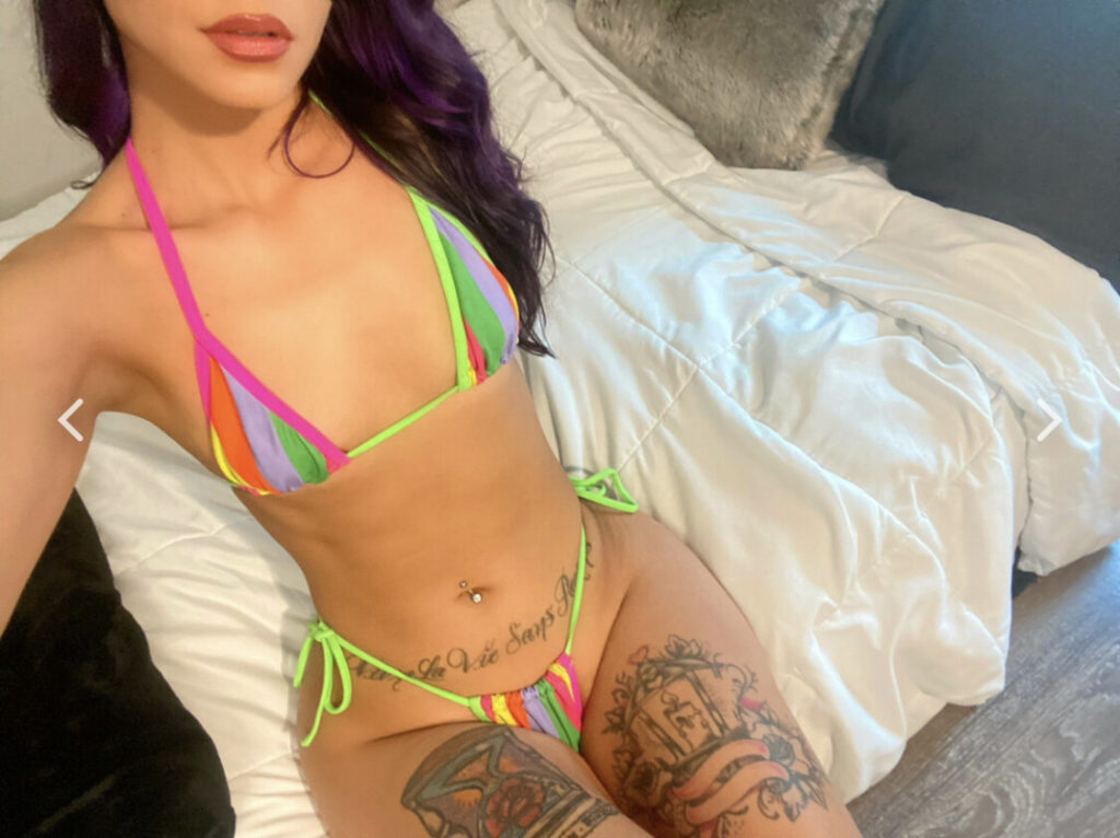 OnlyFans – Reikatara / frenchiarmelle – Nude Leaks