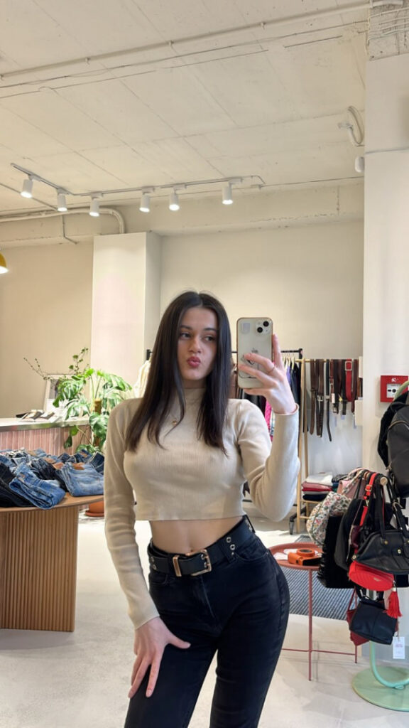 OnlyFans – RiAnna69 – Nude